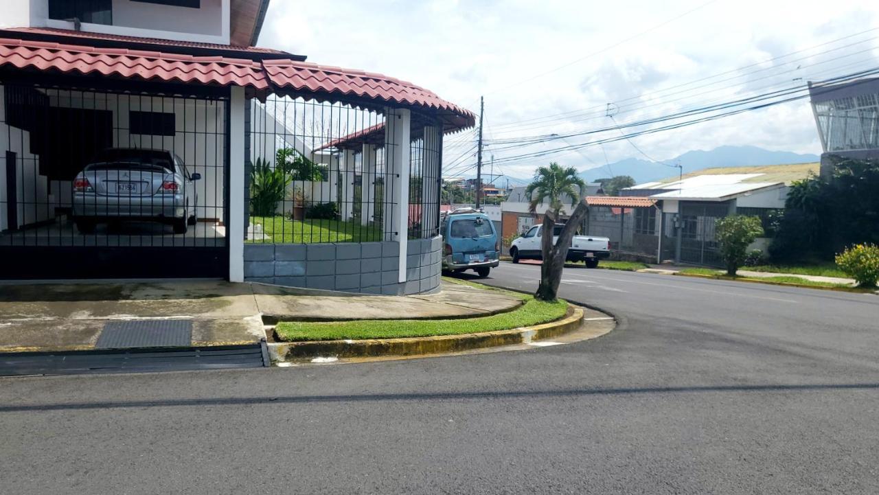 Don Carlos Place Upper Unit Alajuela Exterior photo