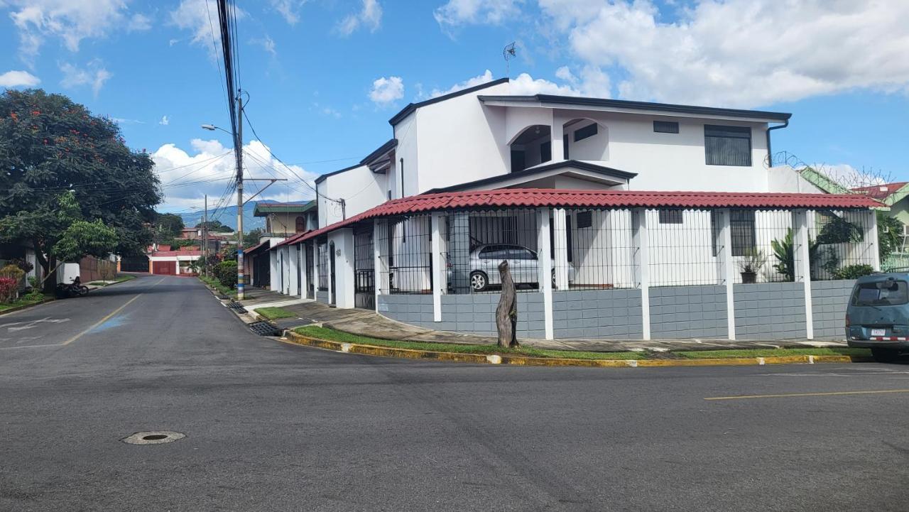 Don Carlos Place Upper Unit Alajuela Exterior photo