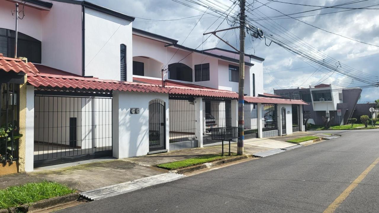Don Carlos Place Upper Unit Alajuela Exterior photo