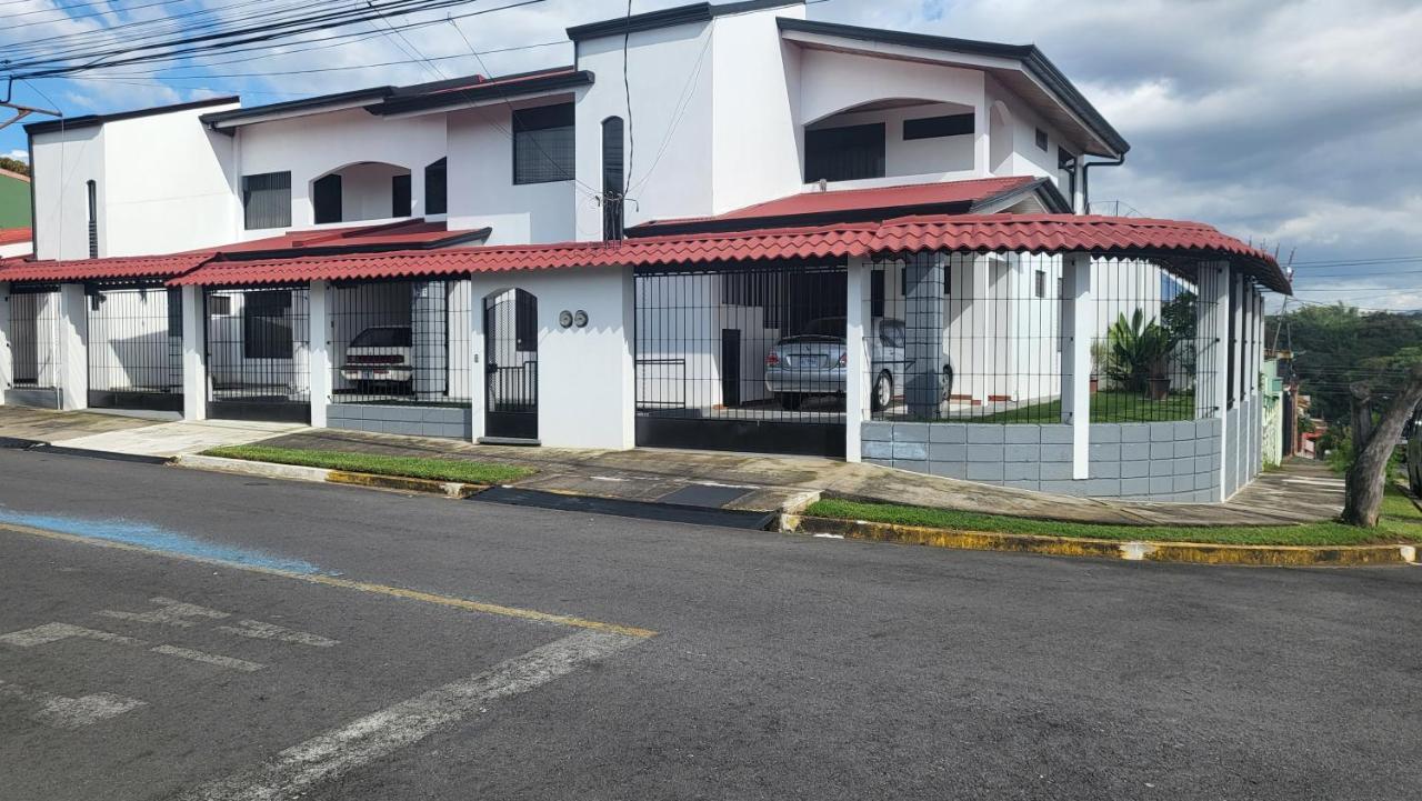 Don Carlos Place Upper Unit Alajuela Exterior photo