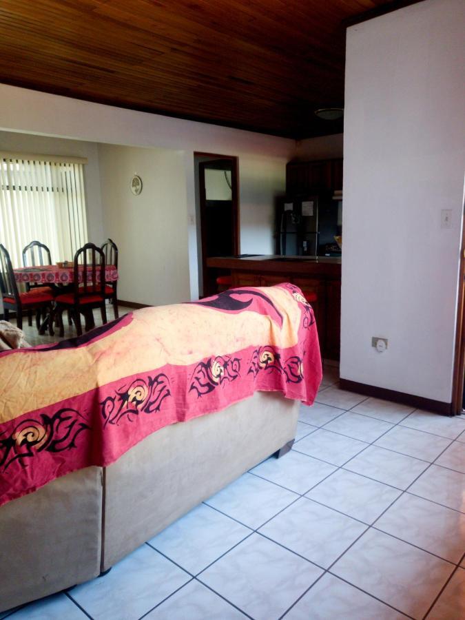 Don Carlos Place Upper Unit Alajuela Exterior photo